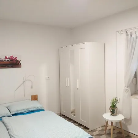 Apartment Apartma Nadja With Private Parking *